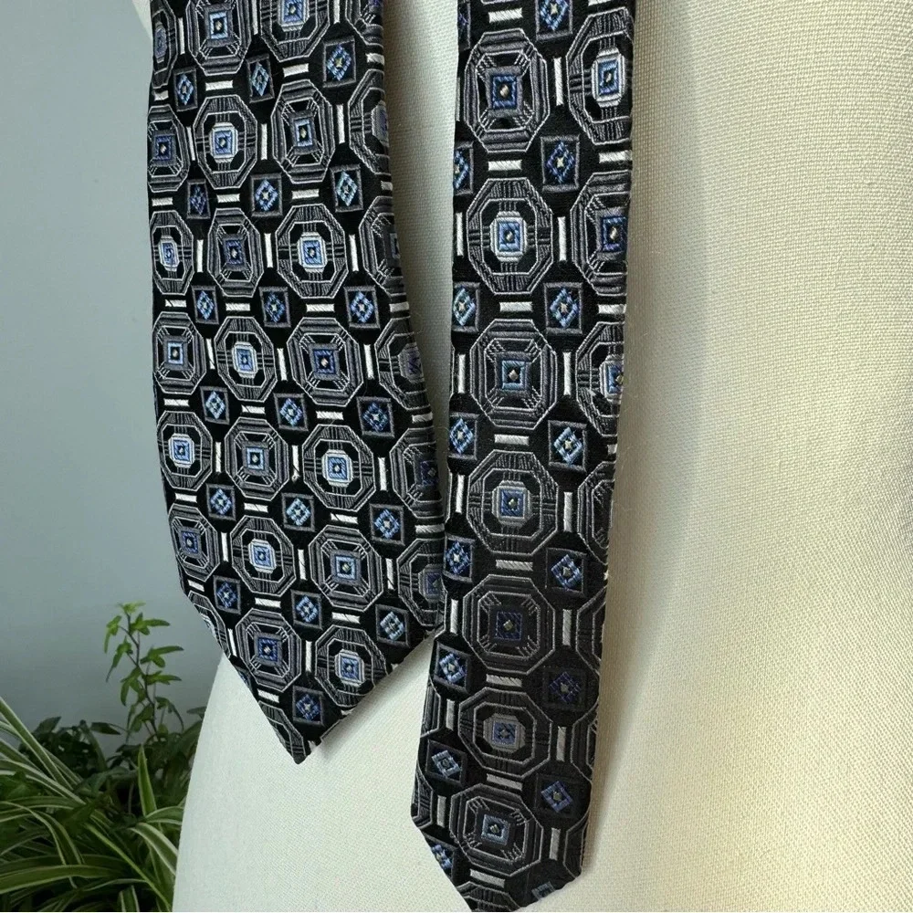 Pronto Uomo Couture Silk Tie 3.25” Width Black with Blue & Gray Geometric Print‎